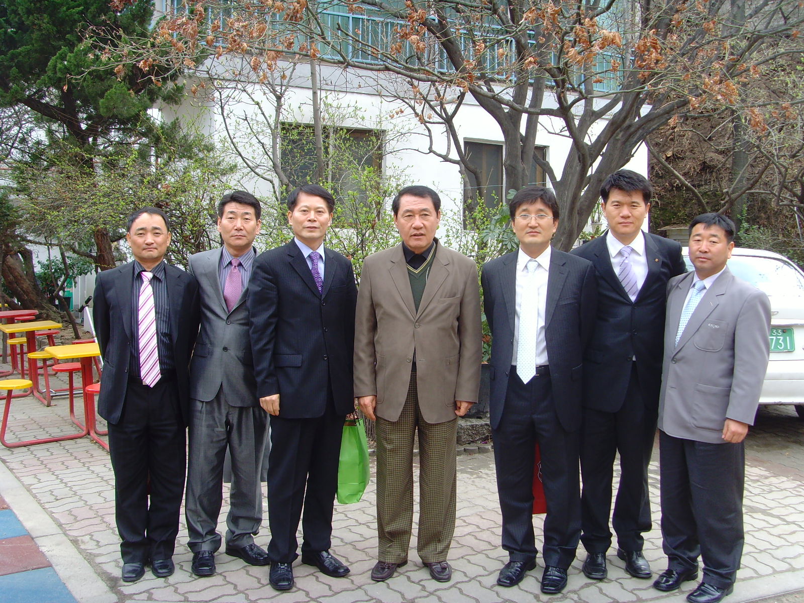 본사, 화성영아원 봉사활동 시행